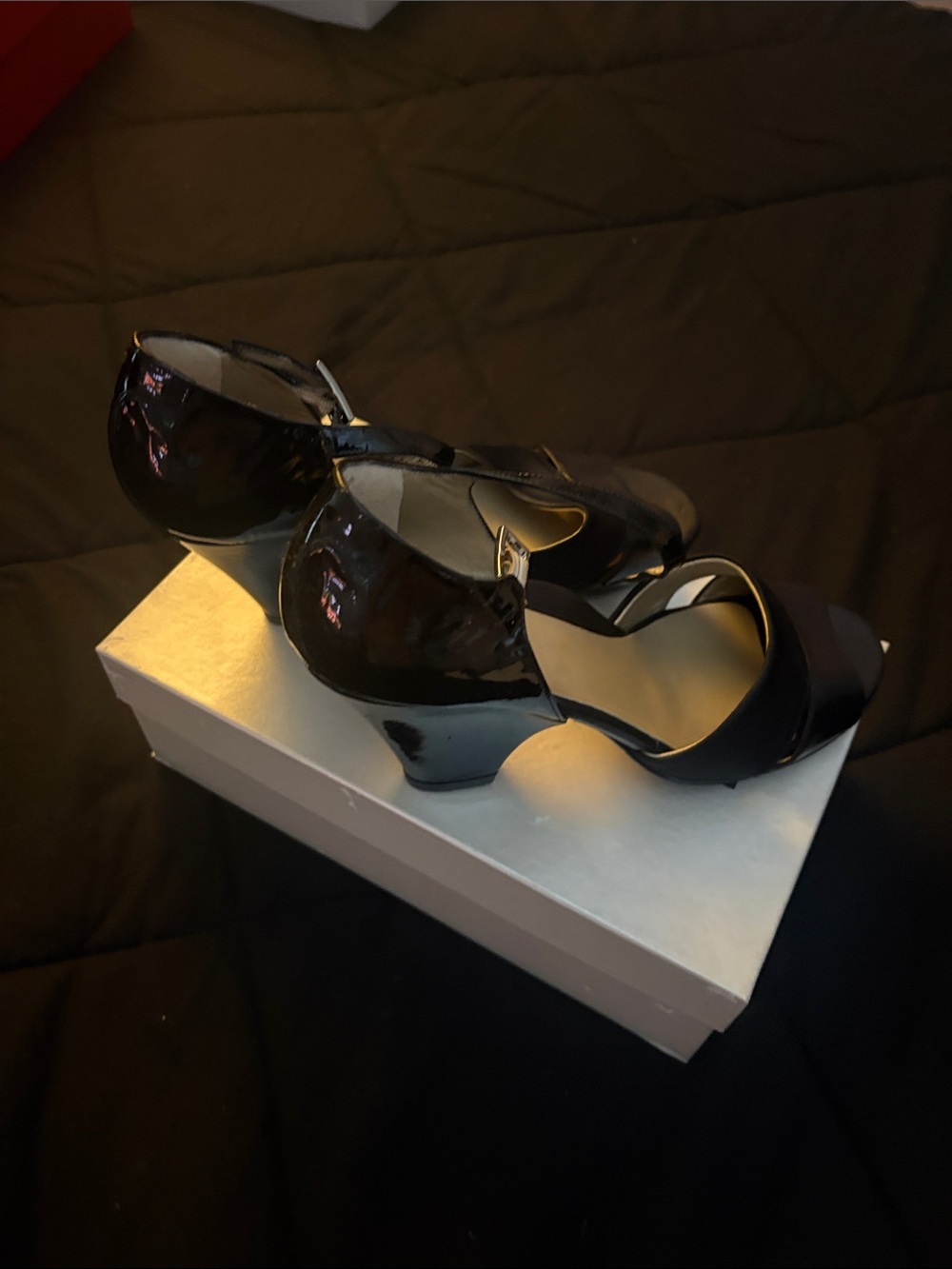 TARYN ROSE box - Picture 5 of 9